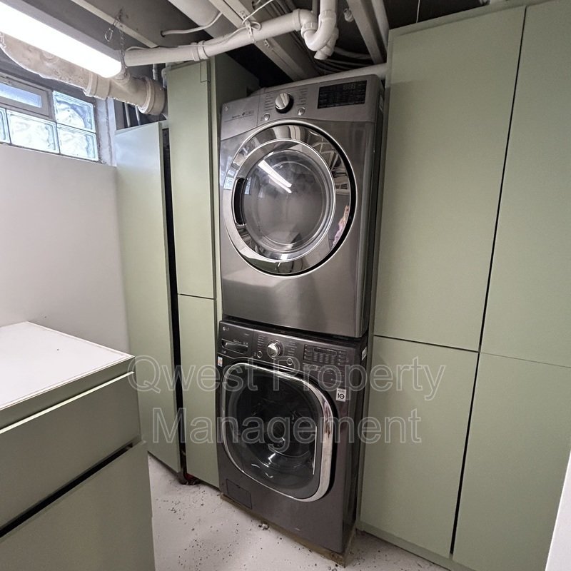 Bright property image