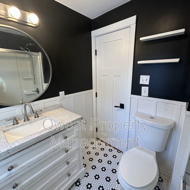 Bright property image