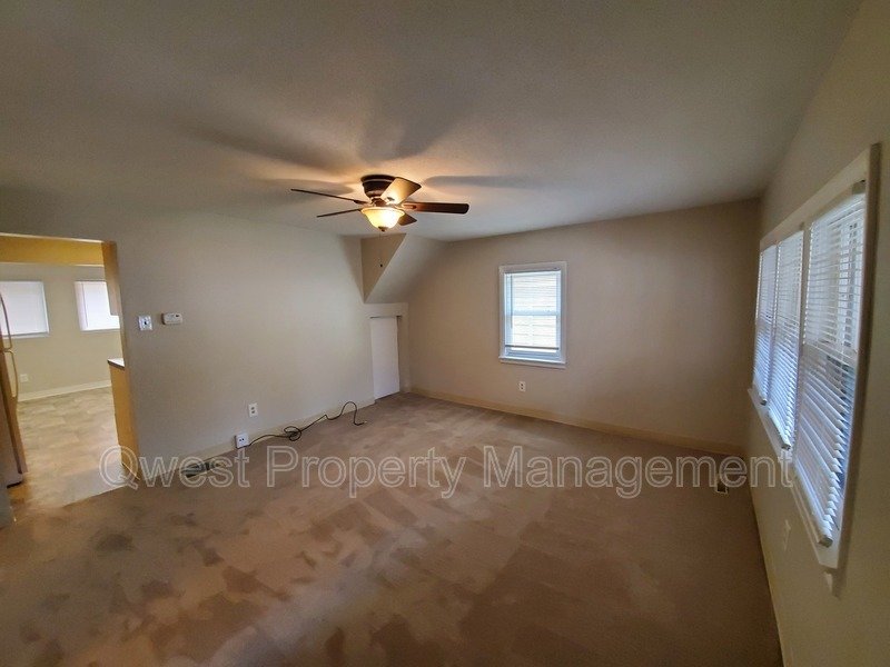 Nice 4 Bedroom 1 Bathroom Home property image