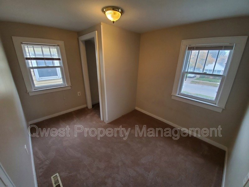 Nice 4 Bedroom 1 Bathroom Home property image