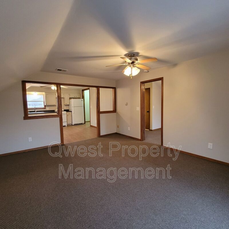Fresh Update, In-Unit Laundry! - 1 Bed 1 Bath Apartment property image