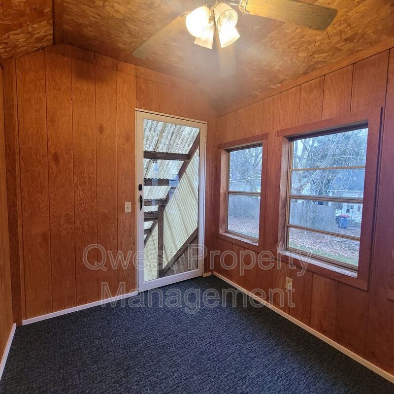 Fresh Update, In-Unit Laundry! - 1 Bed 1 Bath Apartment property image