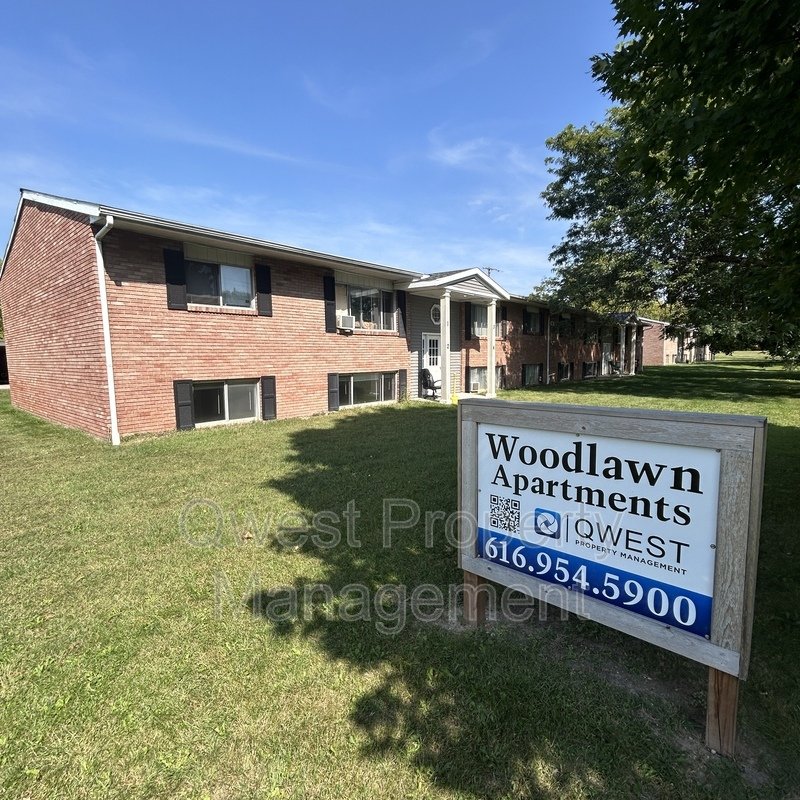 409 E Woodlawn Ave #2 property image
