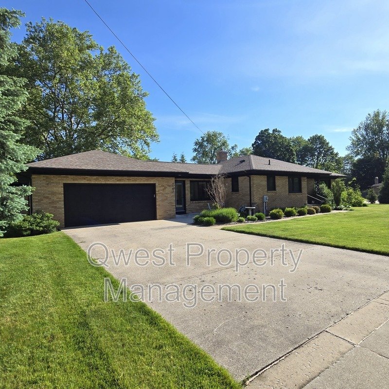 Bright property image
