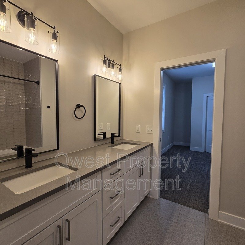 Luxurious property image